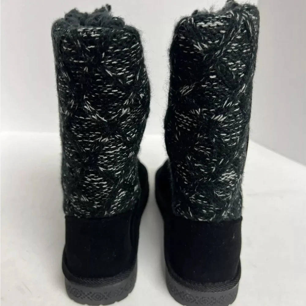 MukLuks Womens Sarina Boot Black 7 M